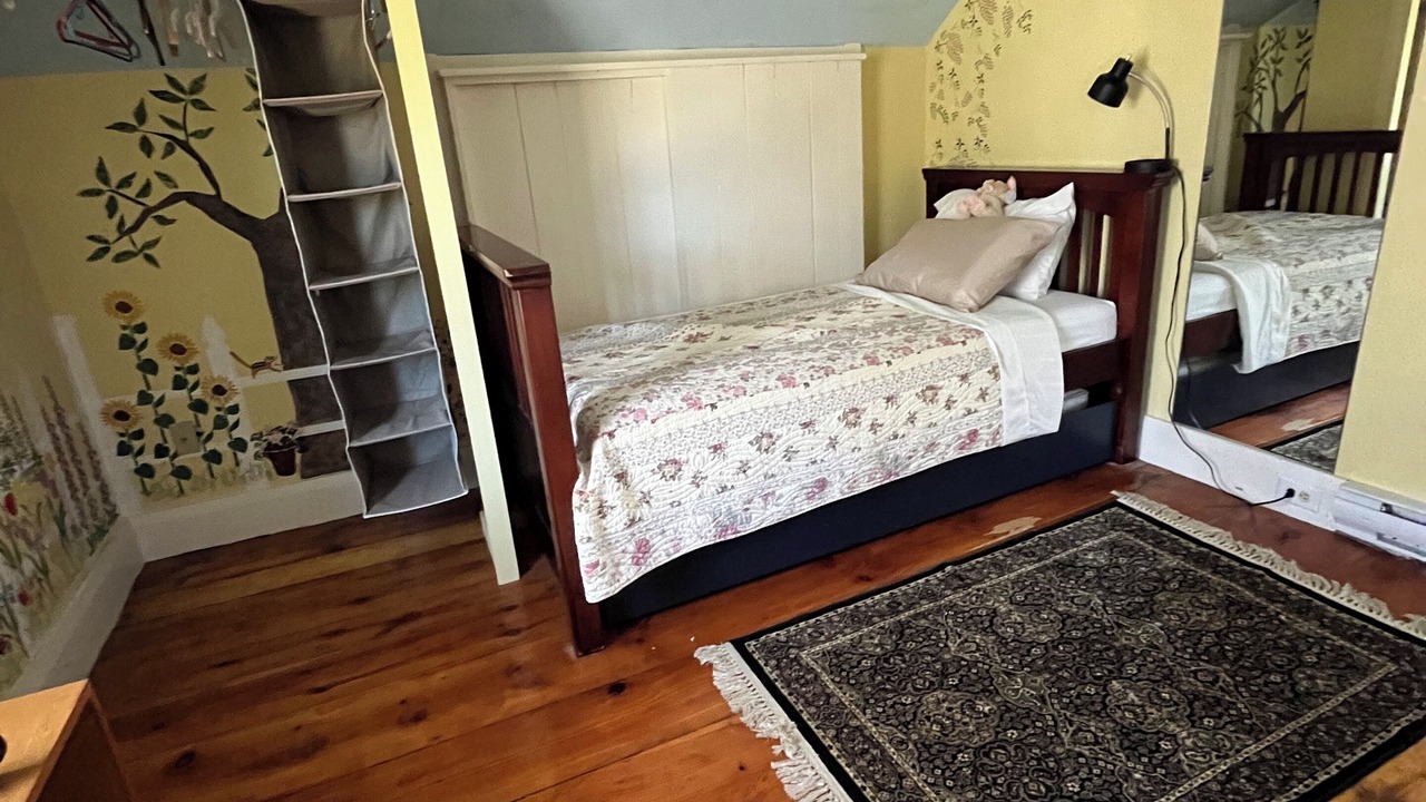Photo of Bedroom in Alfred
