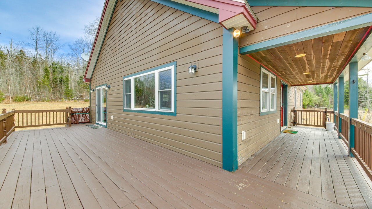 Photo of Patio Balcony in Brooks