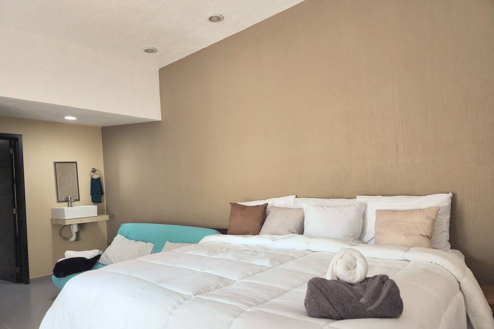 Photo of Bedroom in Tlajomulco de Zuniga