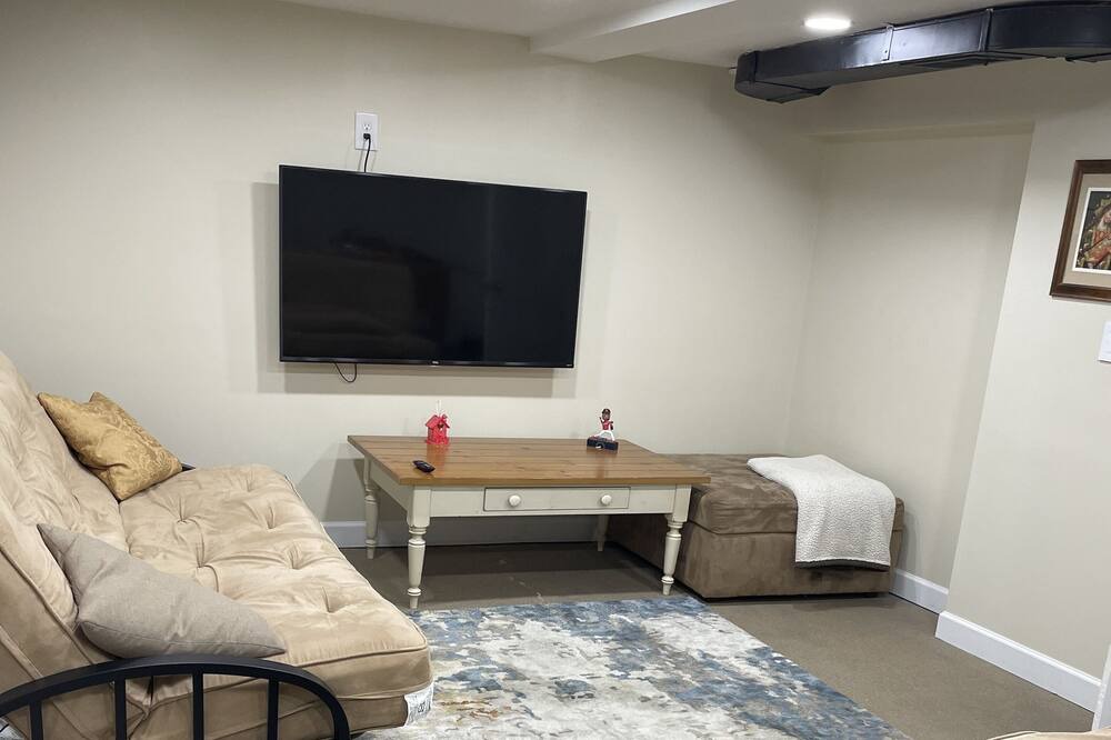 Photo of Bedroom in Rocky River