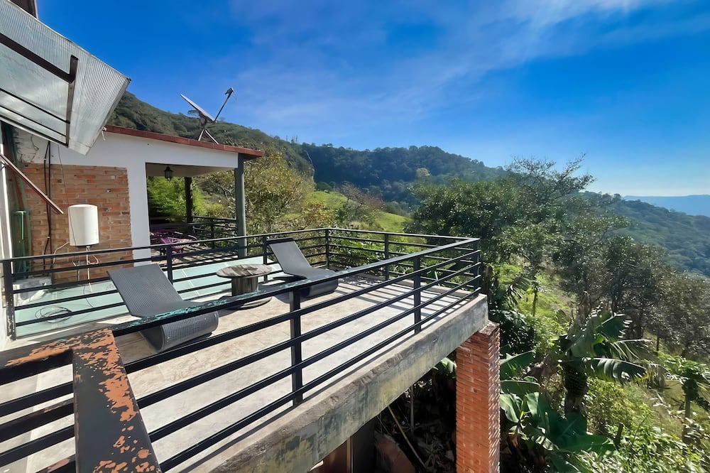 Photo of Patio Balcony in Alto Lucero