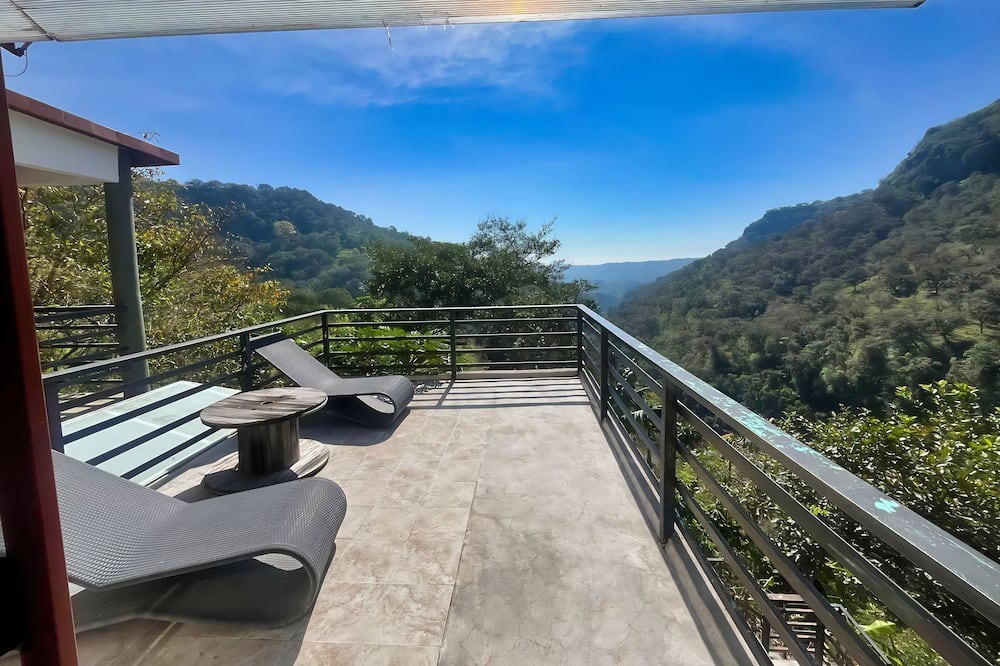 Photo of Patio Balcony in Alto Lucero