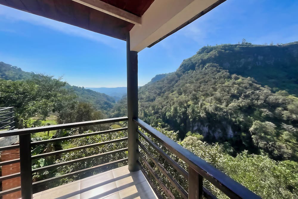 Photo of Patio Balcony in Alto Lucero