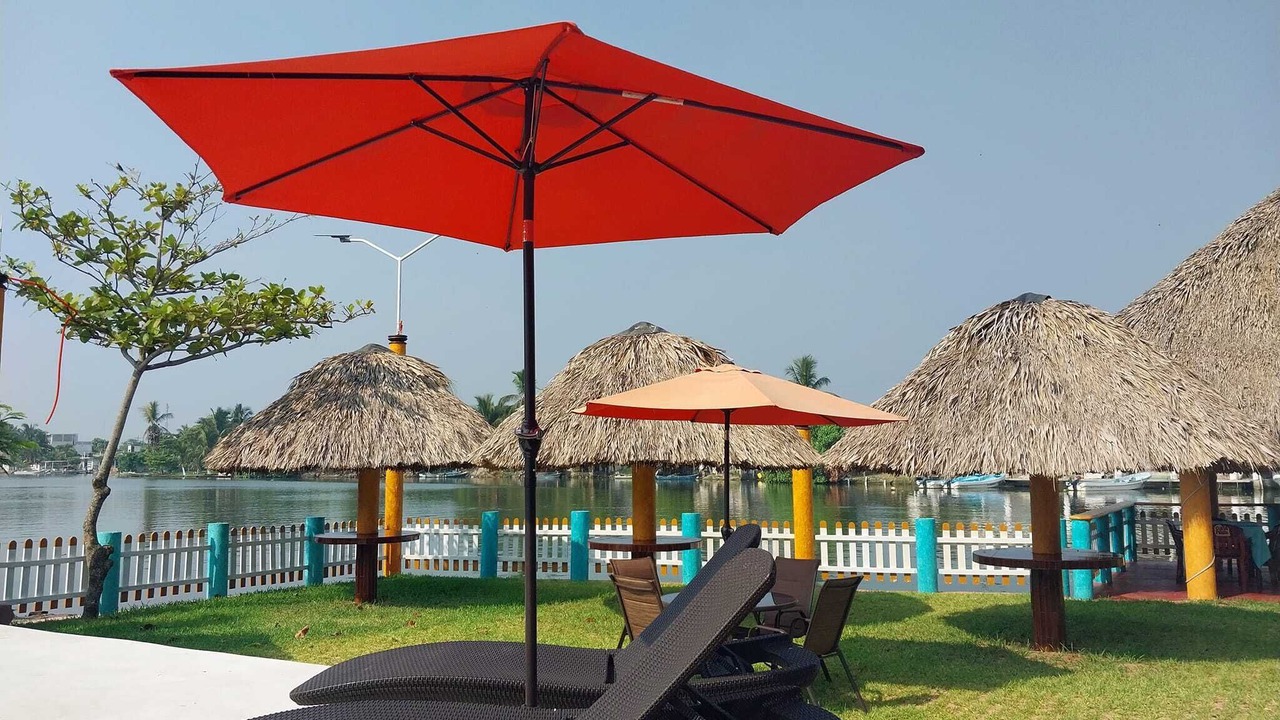 Photo of Buildings in Casitas