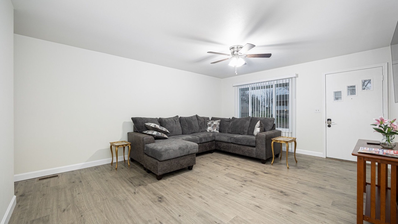 Photo of Livingroom in Dayton