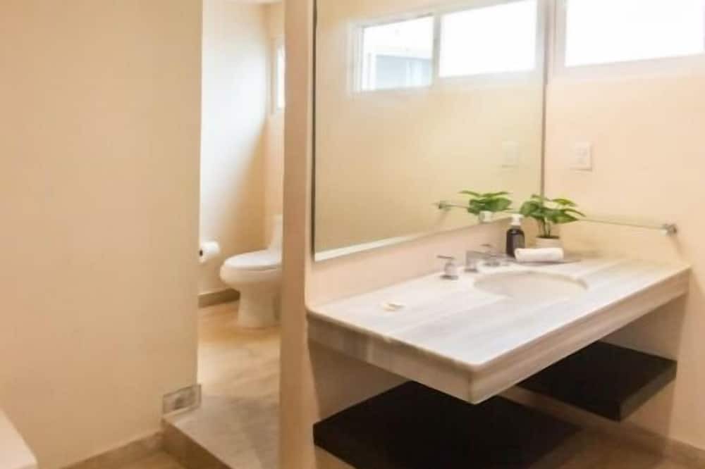 Photo of Bathroom in Chicxulub Puerto