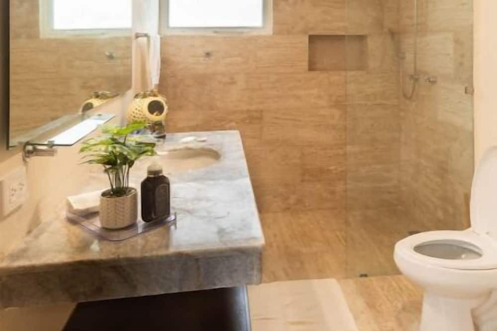 Photo of Bathroom in Chicxulub Puerto