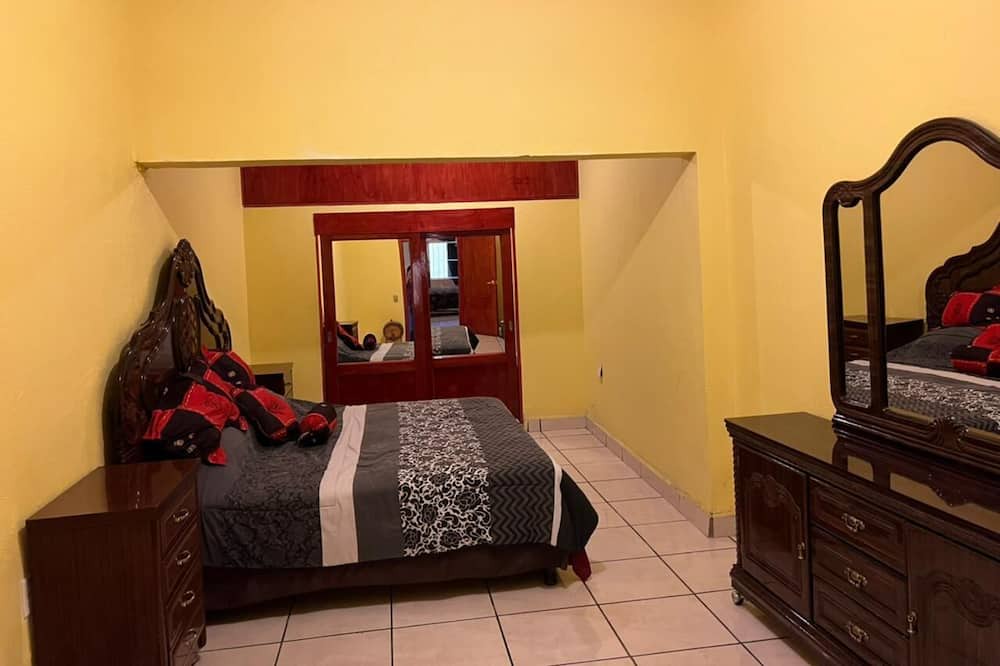 Photo of Bedroom in La Barca