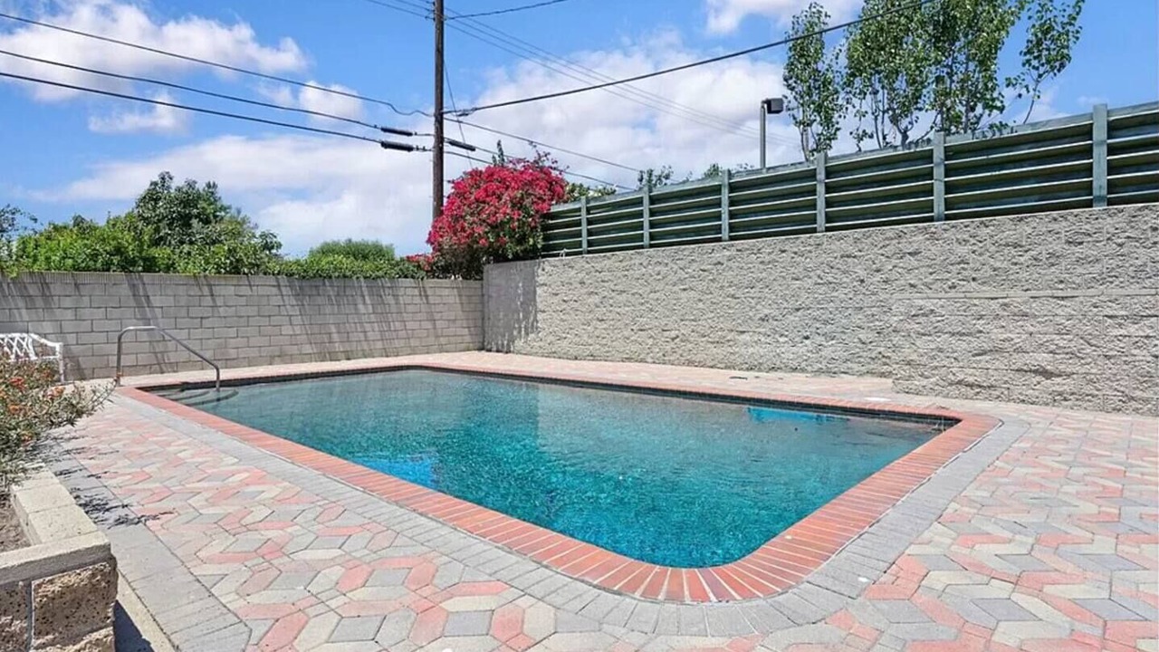 Photo of Outdoor in Riverview West