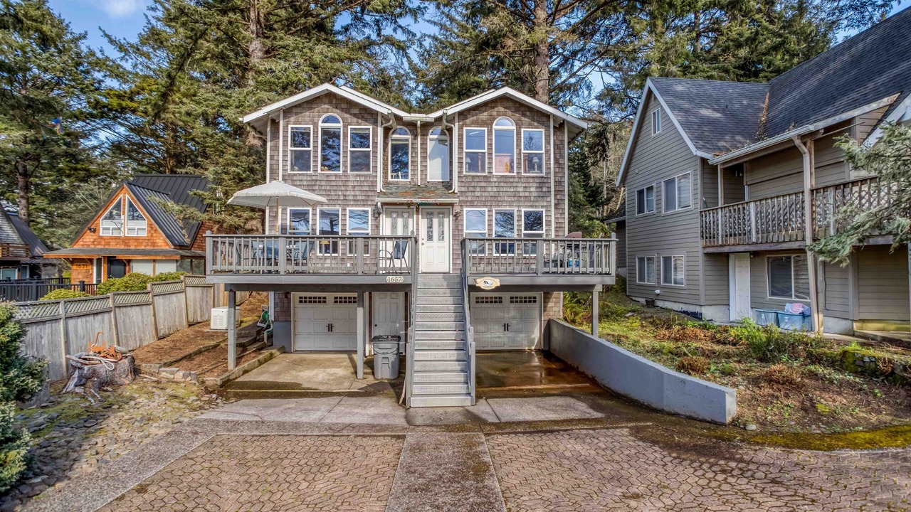 Photo of Outdoor in Downtown Cannon Beach