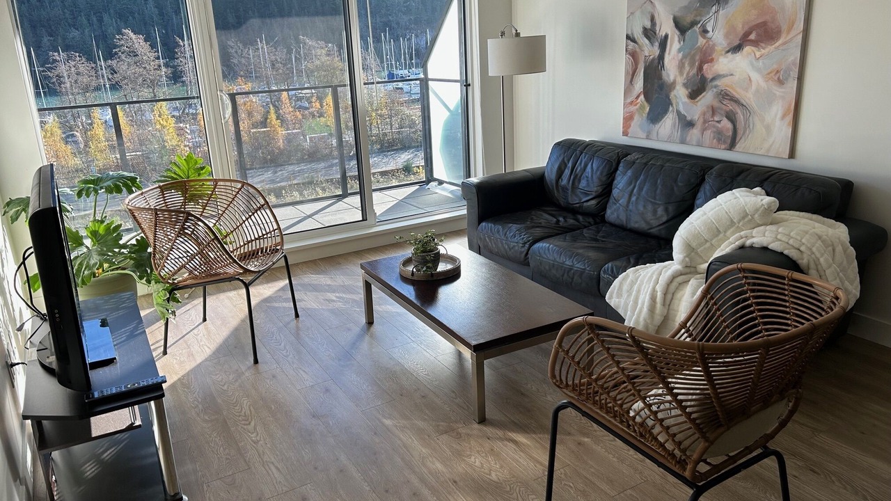 Photo of Livingroom in Squamish