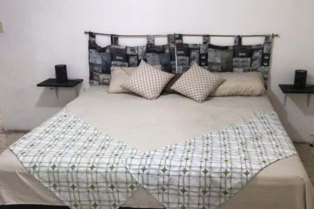 Photo of Bedroom in Tampico