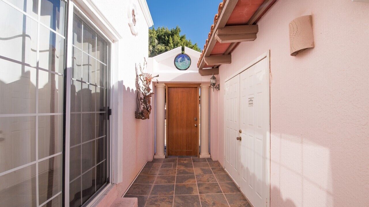 Photo of Outdoor in San Carlos