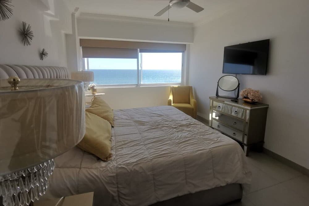 Photo of Bedroom in Quintas del Mar