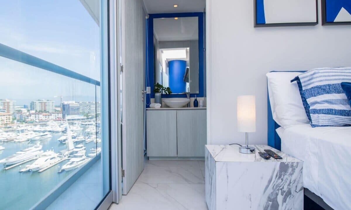 Photo of Bedroom in Isla Iguana