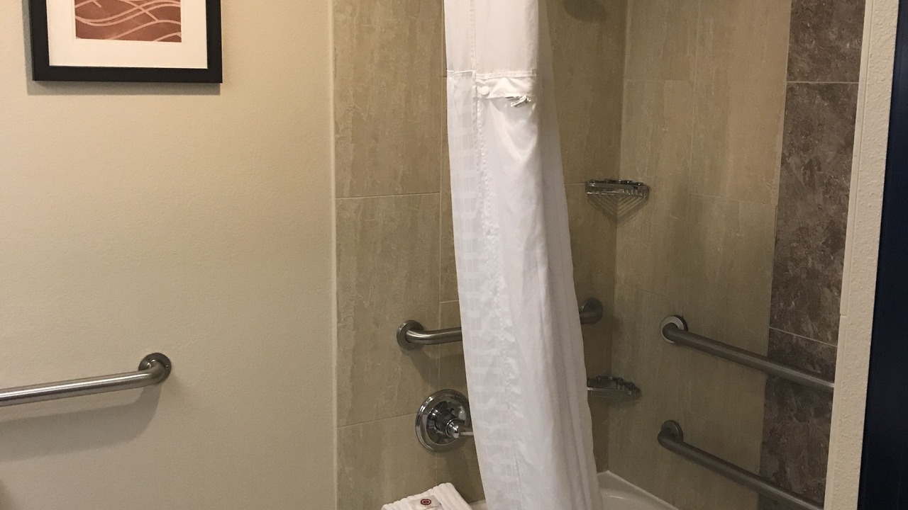 Photo of Bathroom in South Arlington