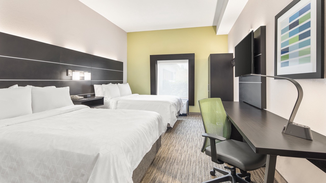 Photo of Bedroom in Duncan