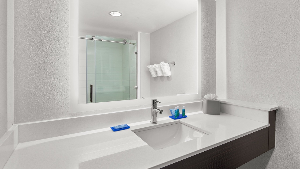 Photo of Bathroom in Duncan