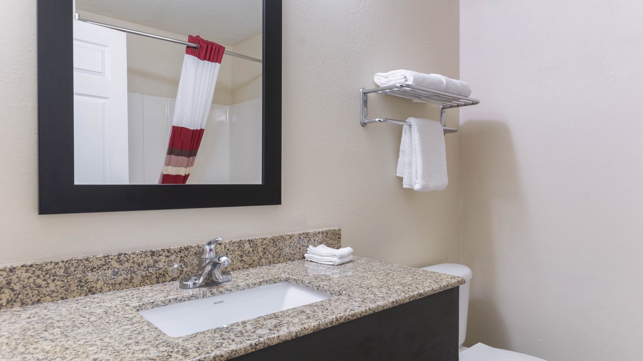 Photo of Bathroom in Carrollton