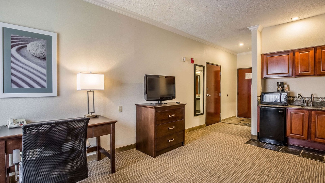 Photo of Bedroom in El Lago
