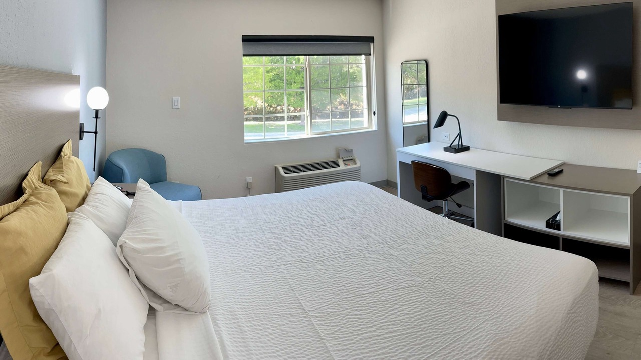 Photo of Bedroom in South Arlington