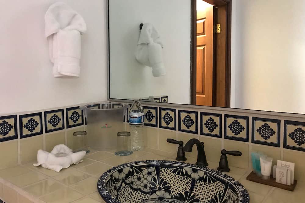 Photo of Bathroom in Salsipuedes