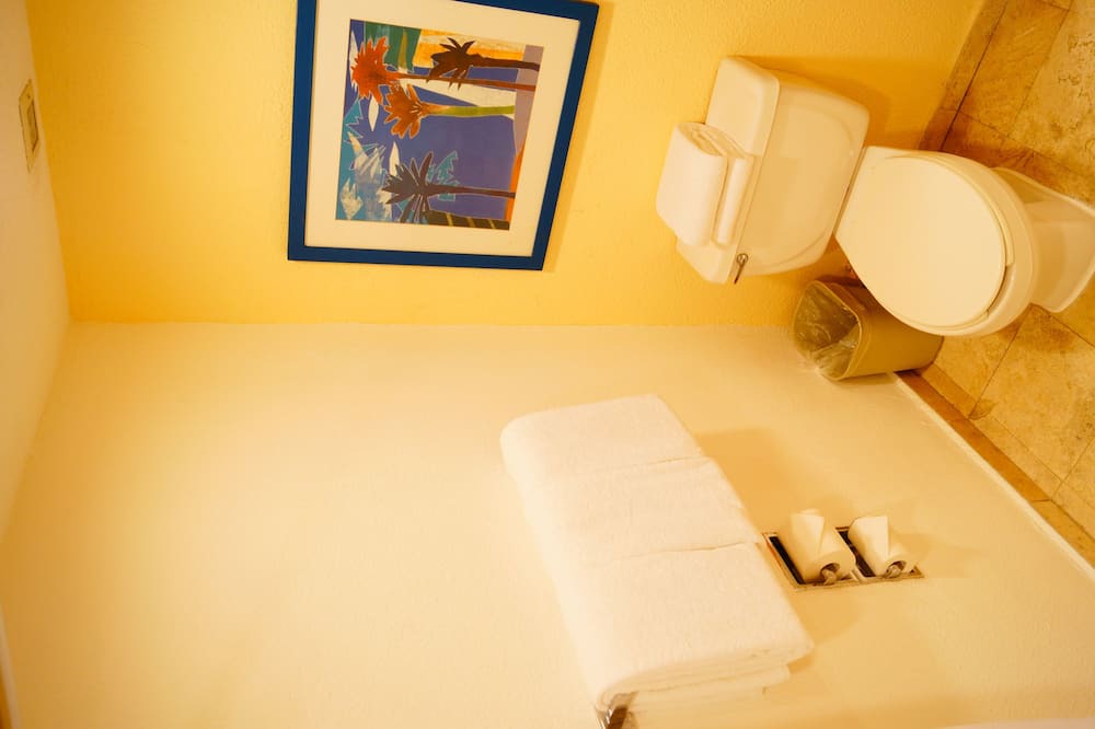 Photo of Bathroom in Club Deportivo