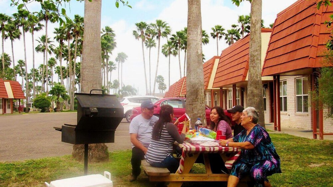 Photo of Outdoor in Donna