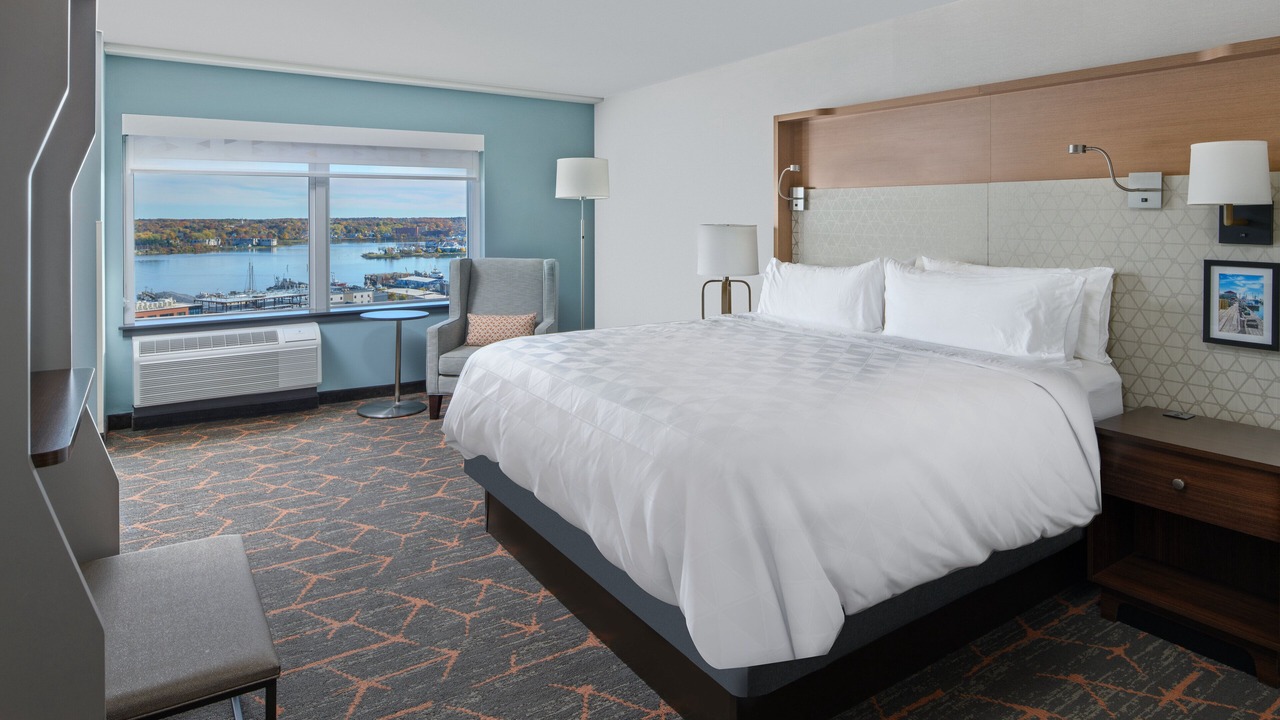 Photo of Bedroom in Downtown Portland