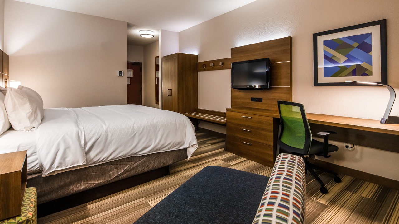 Photo of Bedroom in Drayton Plains