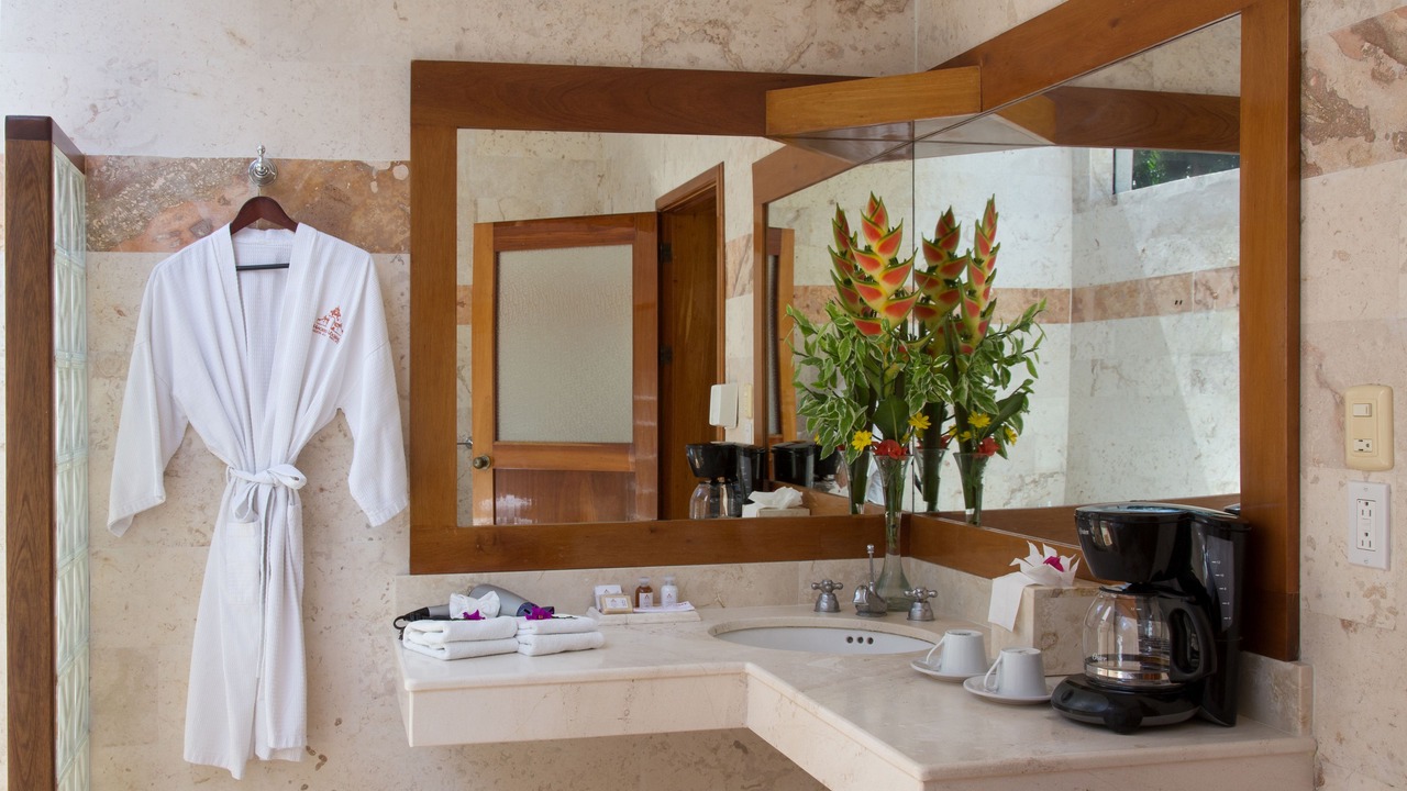 Photo of Bathroom in Uxmal