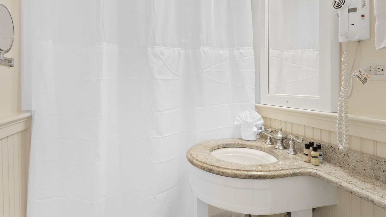Photo of Bathroom in Salem