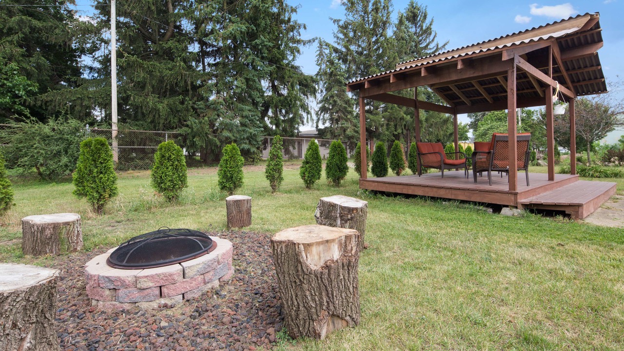 Photo of Outdoor in Goshen