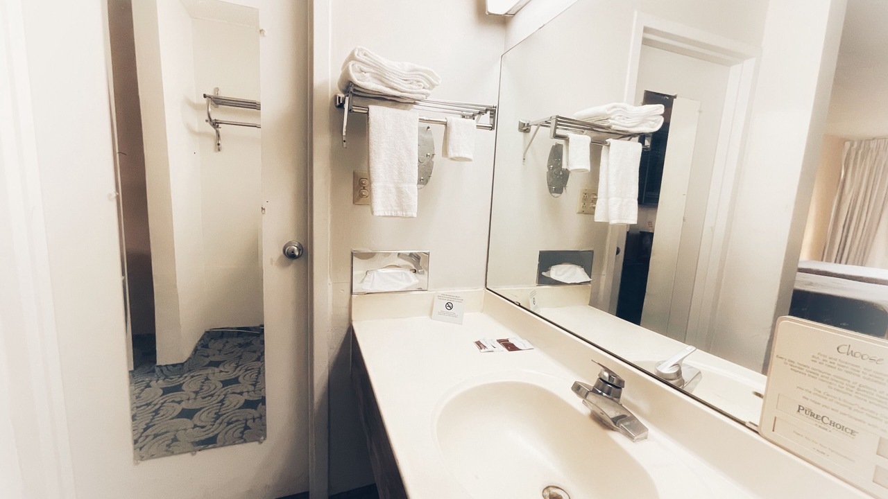 Photo of Bathroom in El Rio Acres