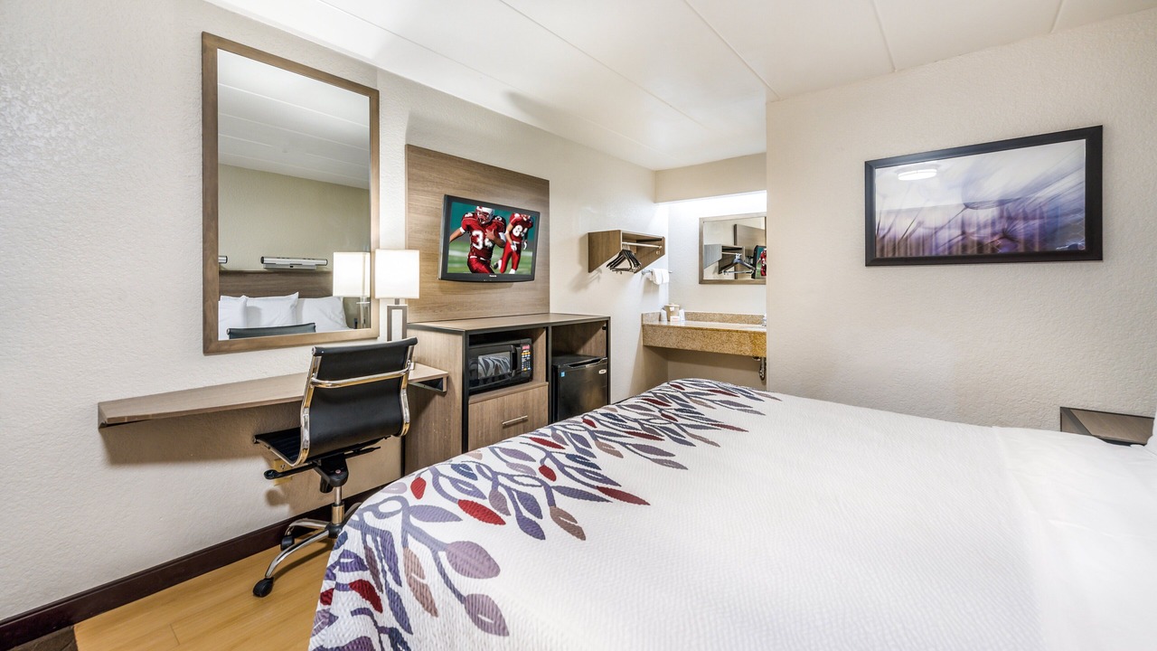 Photo of Bedroom in Miamisburg