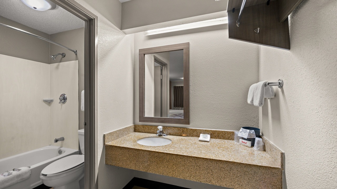 Photo of Bathroom in Madison Heights