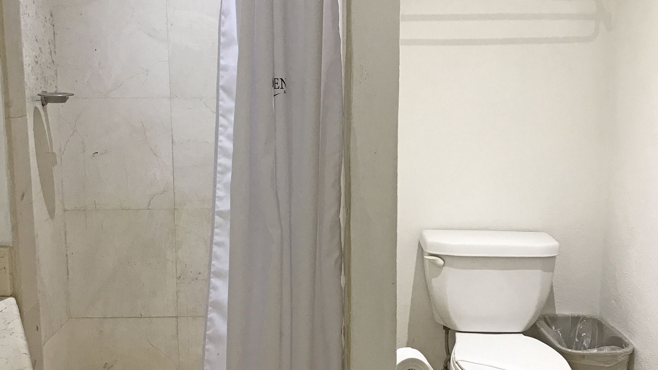 Photo of Bathroom in Club Deportivo