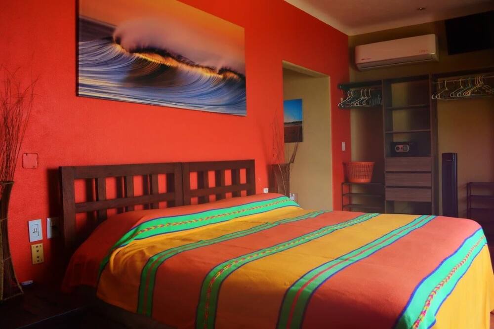Photo of Bedroom in Manzanillo