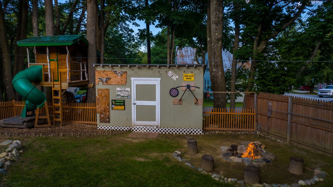 Photo of Outdoor in Farmington