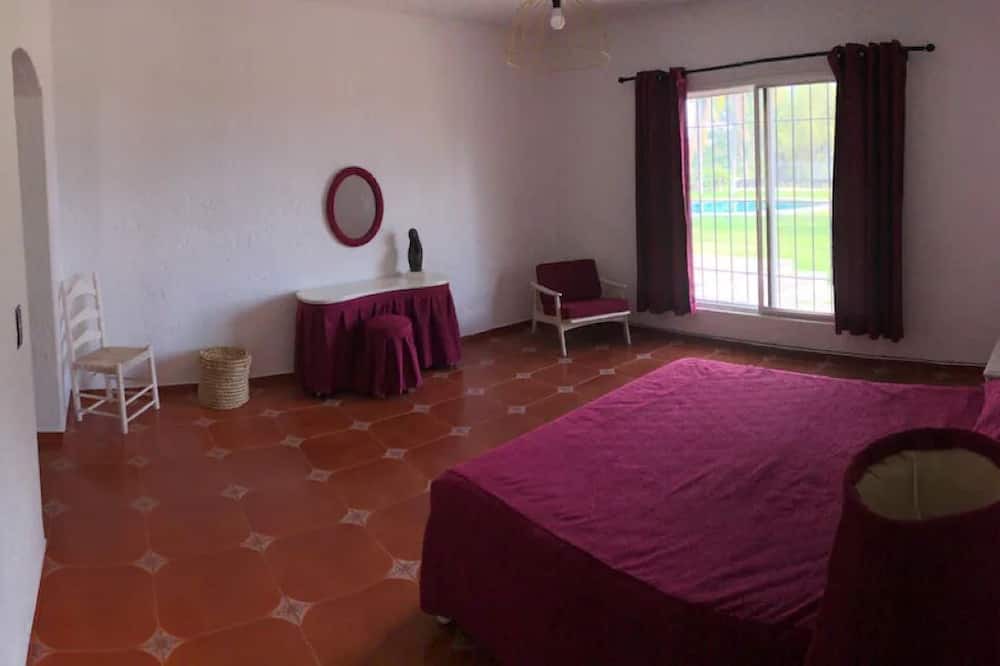 Photo of Bedroom in Ajijic