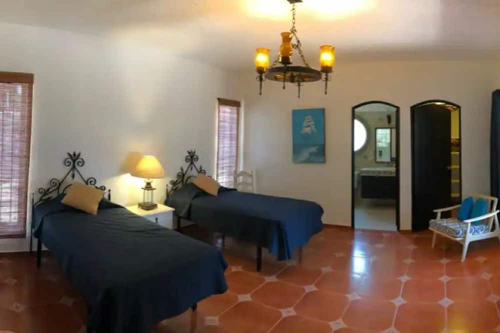 Photo of Bedroom in Ajijic