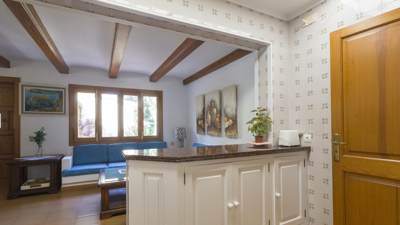 Photo of Kitchen in Urbanitzacio Gotmar