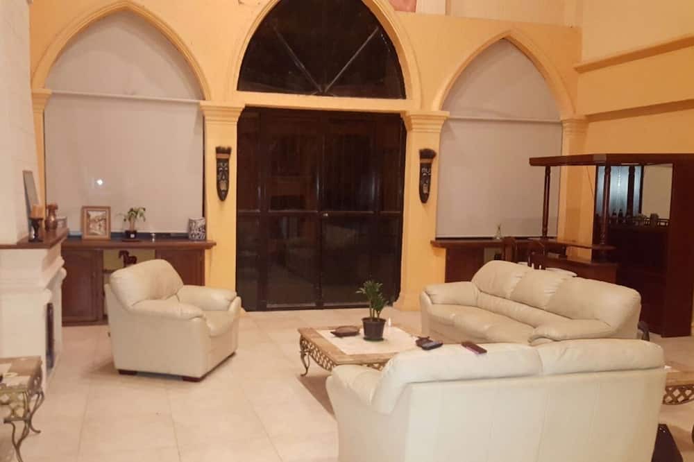 Photo of Livingroom in San Agustin