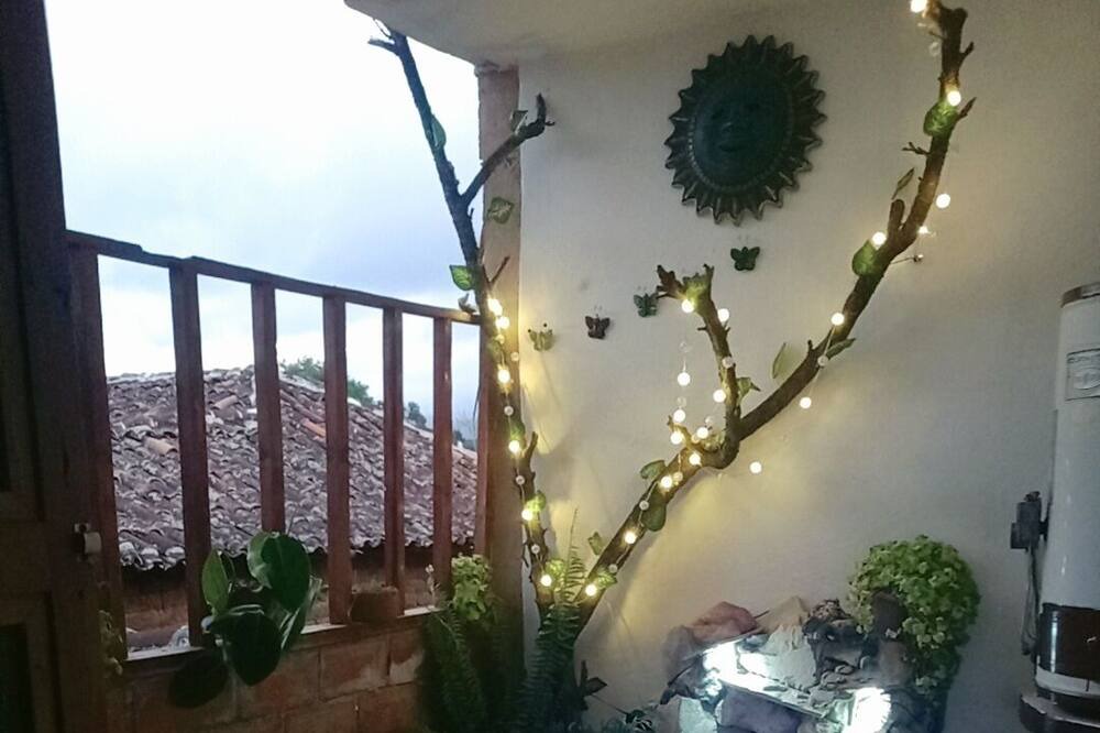 Photo of Outdoor in De La Merced
