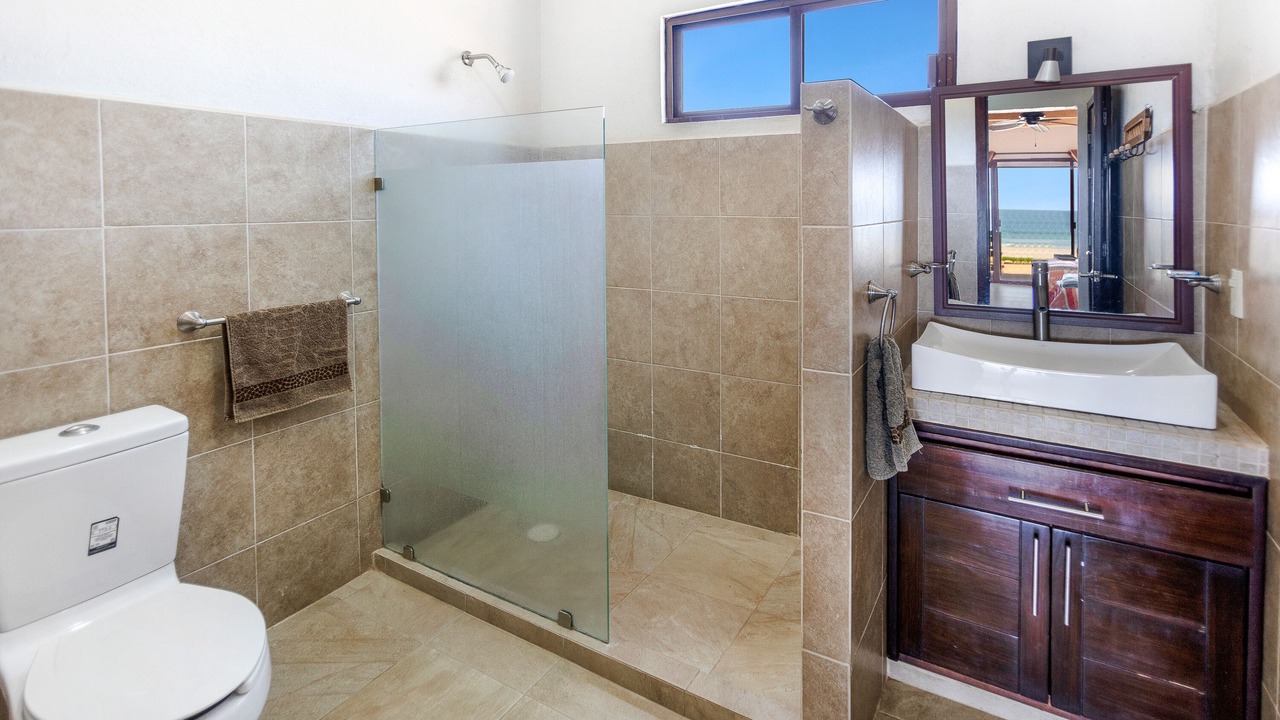 Photo of Bathroom in Salina Cruz