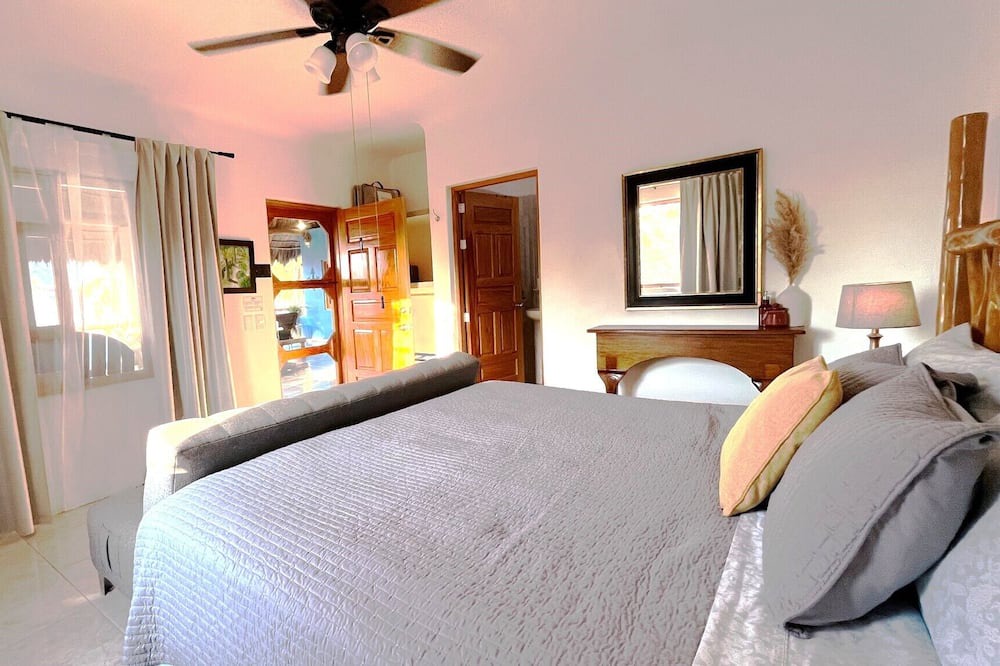 Photo of Bedroom in Perula