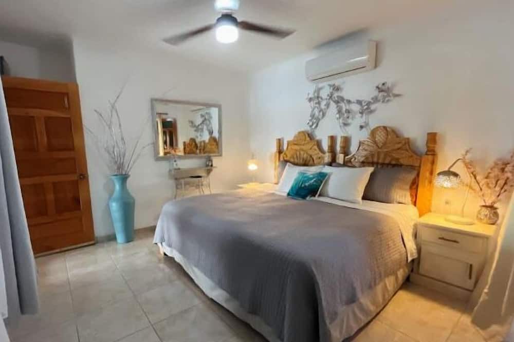 Photo of Bedroom in Perula