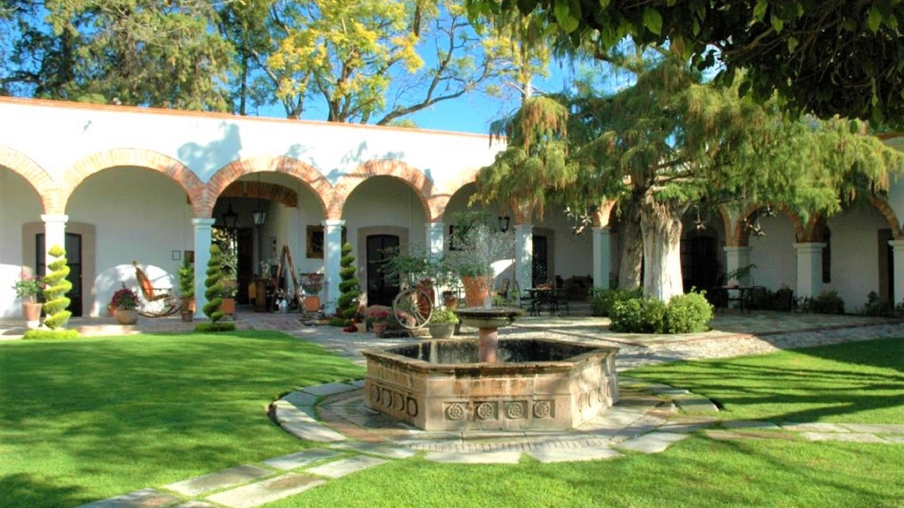 Photo of Patio Balcony in San Francisco del Rincon