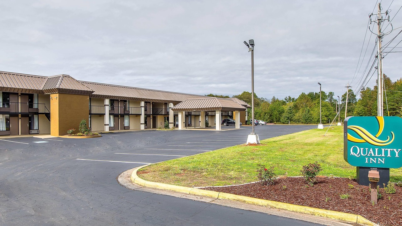 Photo of Outdoor in Forest City