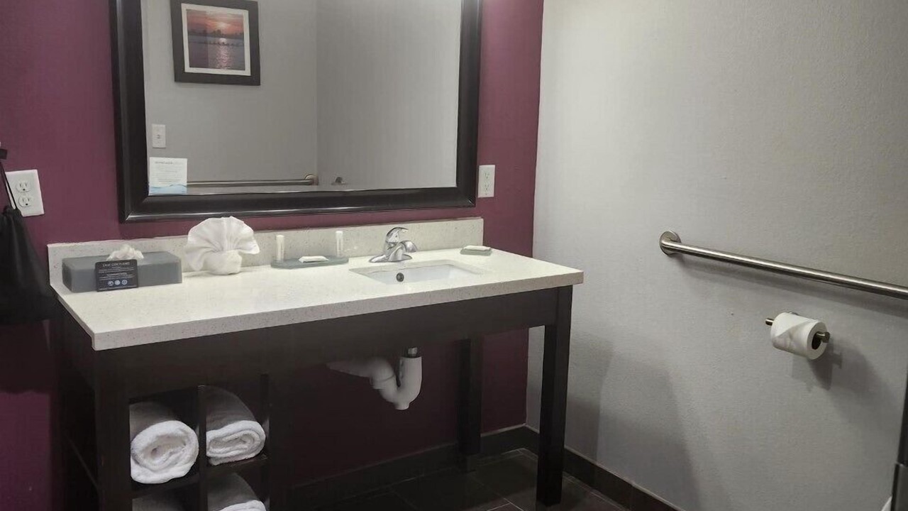 Photo of Bathroom in Grand Prairie